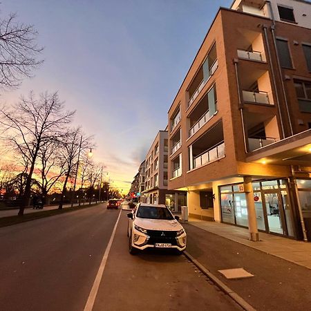 Bodensee City Apartment Friedrichshafen Casa Graf Exteriör bild